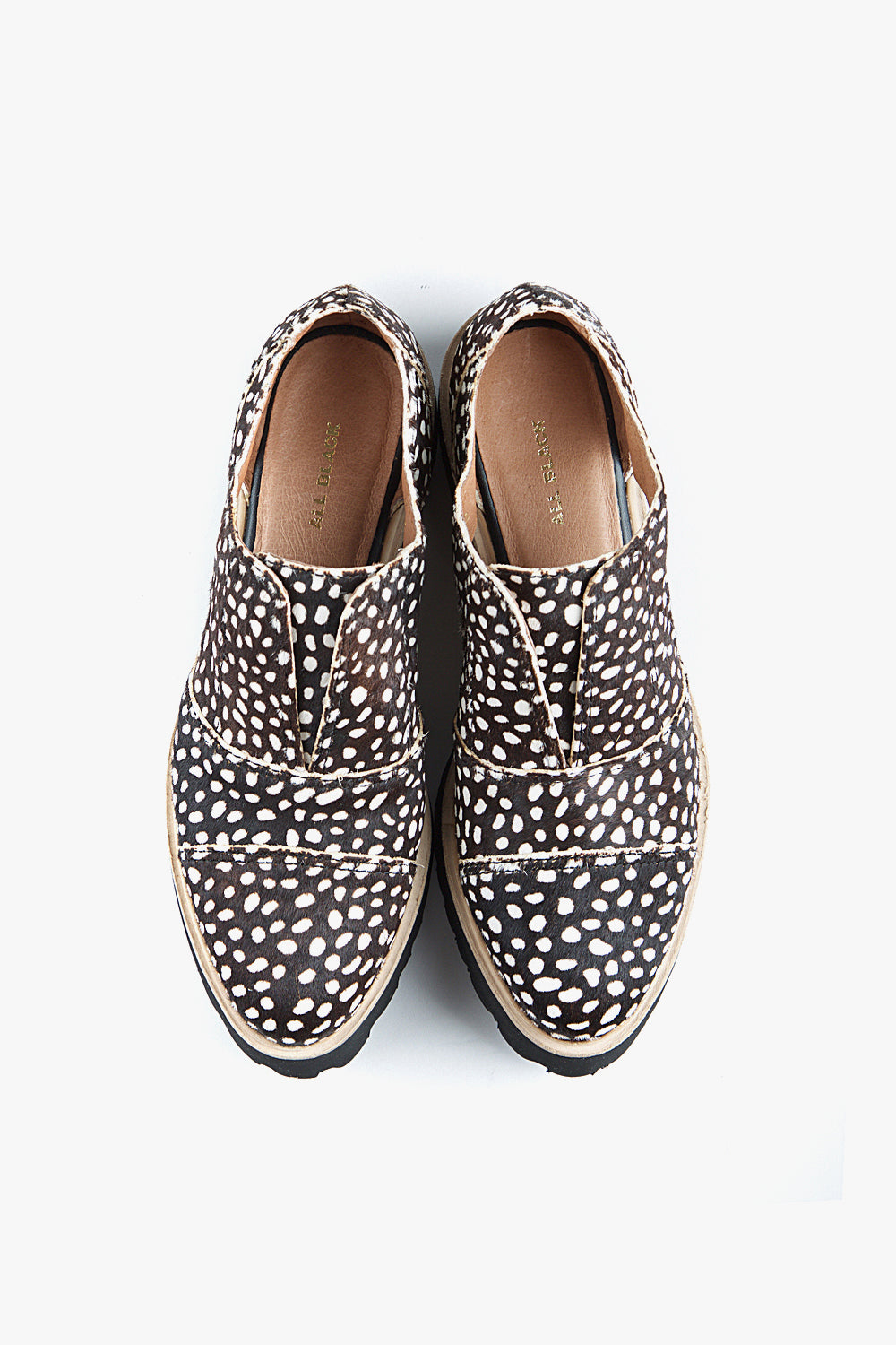 Cutout Cowman Flatform