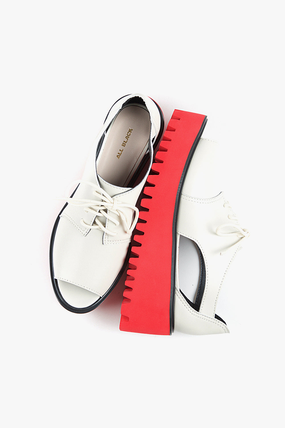 Cutout Flatform Ox