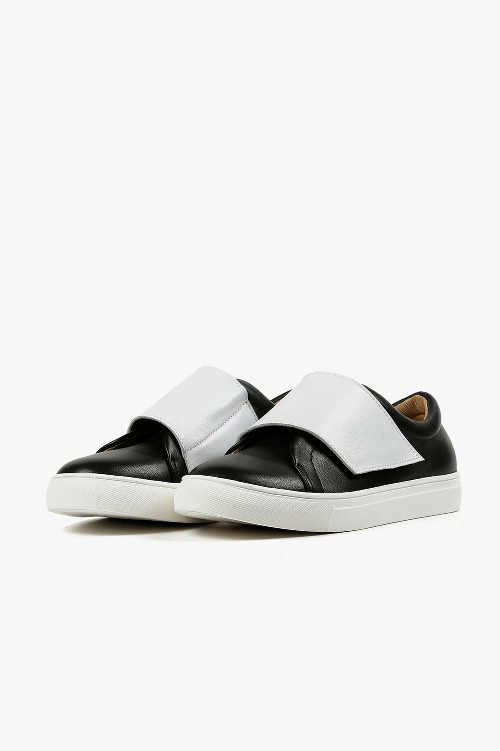 Nu Banded Sneaker