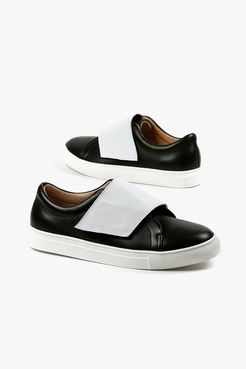 Nu Banded Sneaker