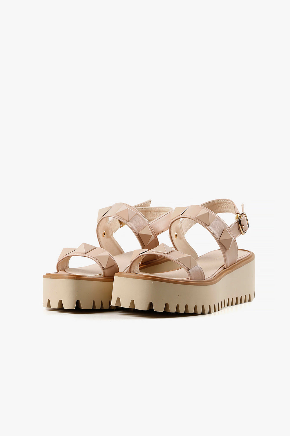 Pyramid Stud Flatform