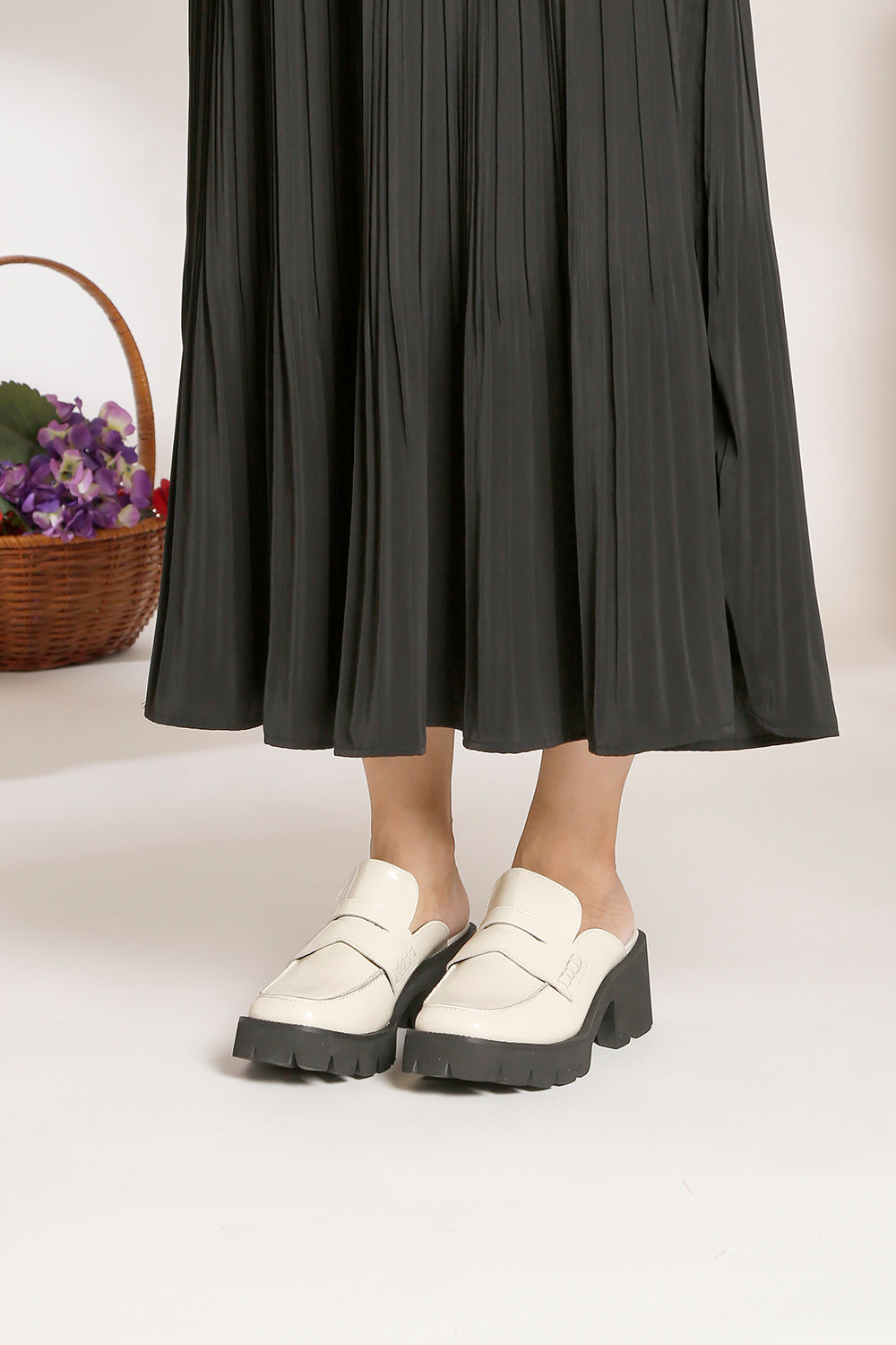 Lugg Lady Mule