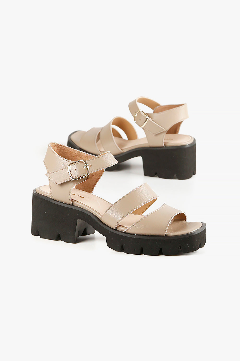 Wide Lugg Sandal