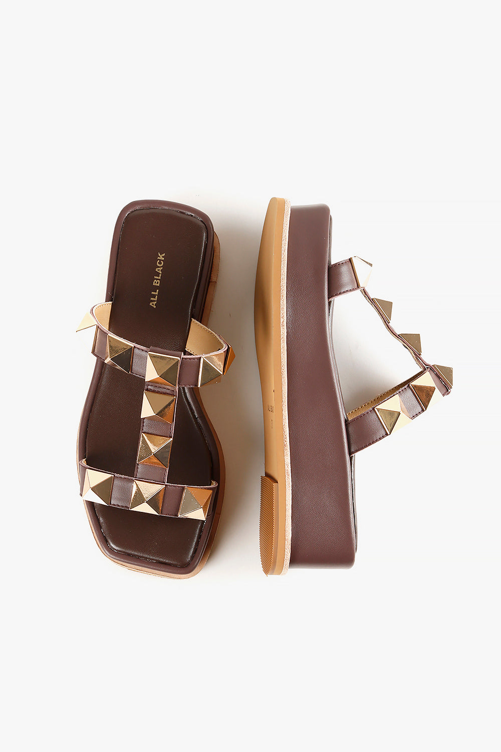 Pyramid T Sandal
