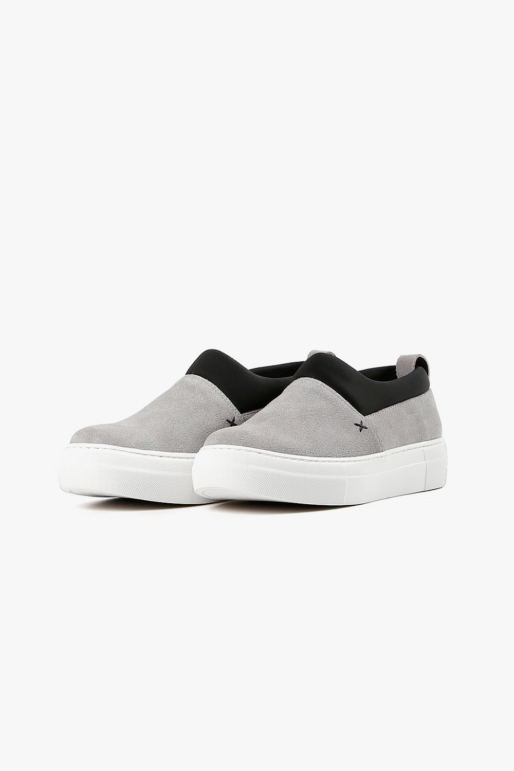Xtra Comfy Sneak