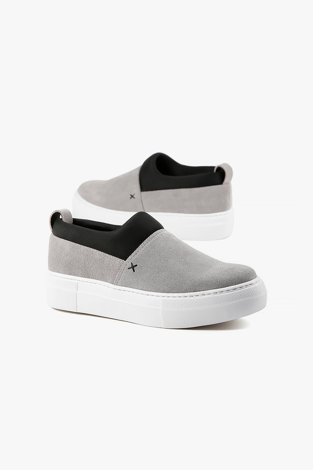 Xtra Comfy Sneak