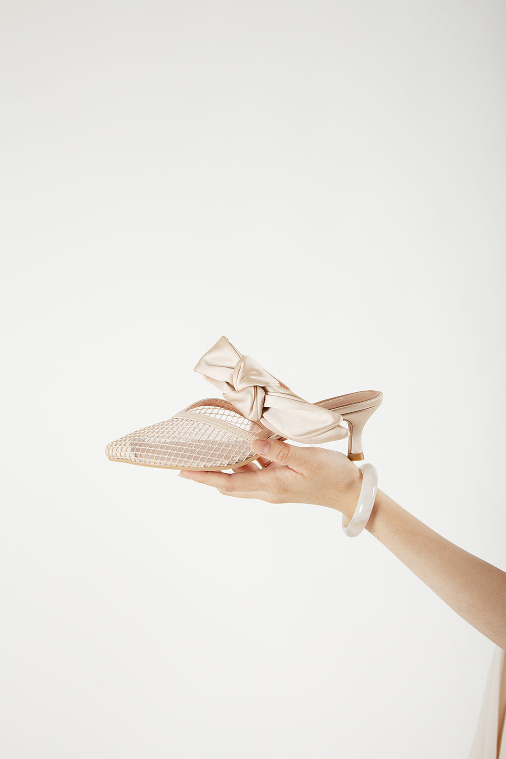 Side Bow Mule