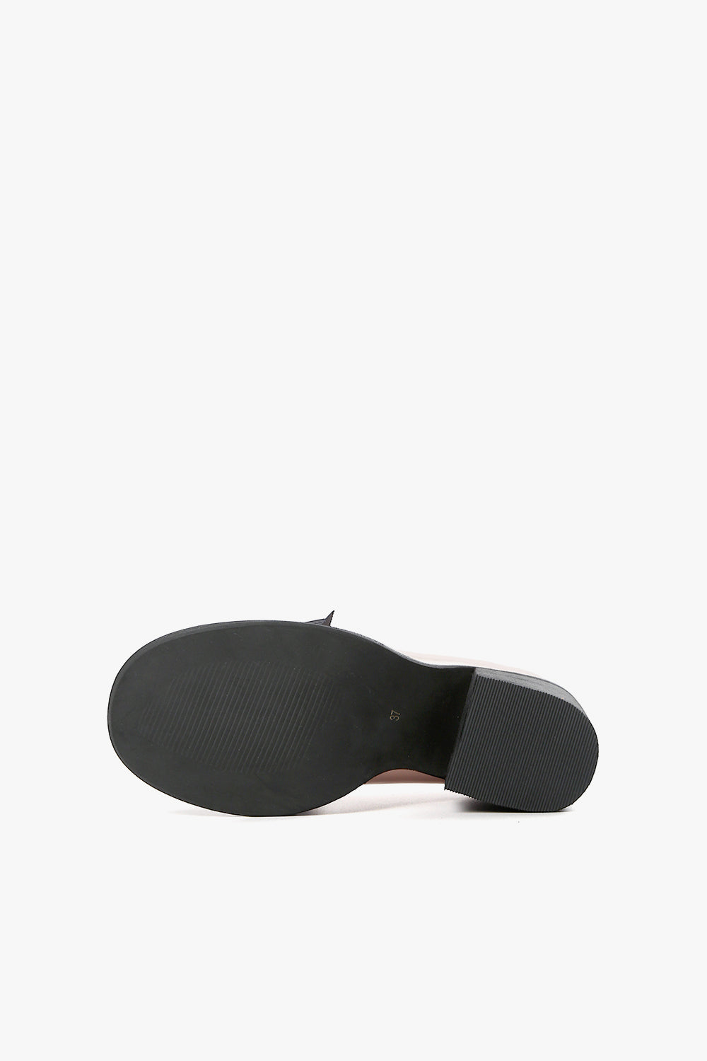 Cap & Bow