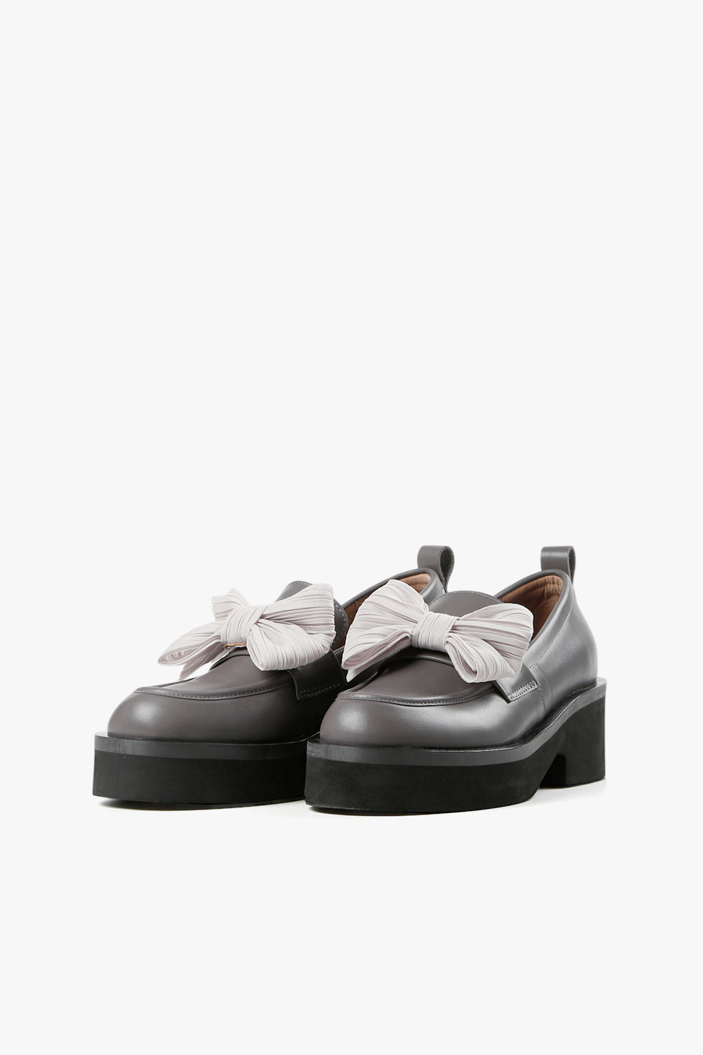 Bow Lady Loafer