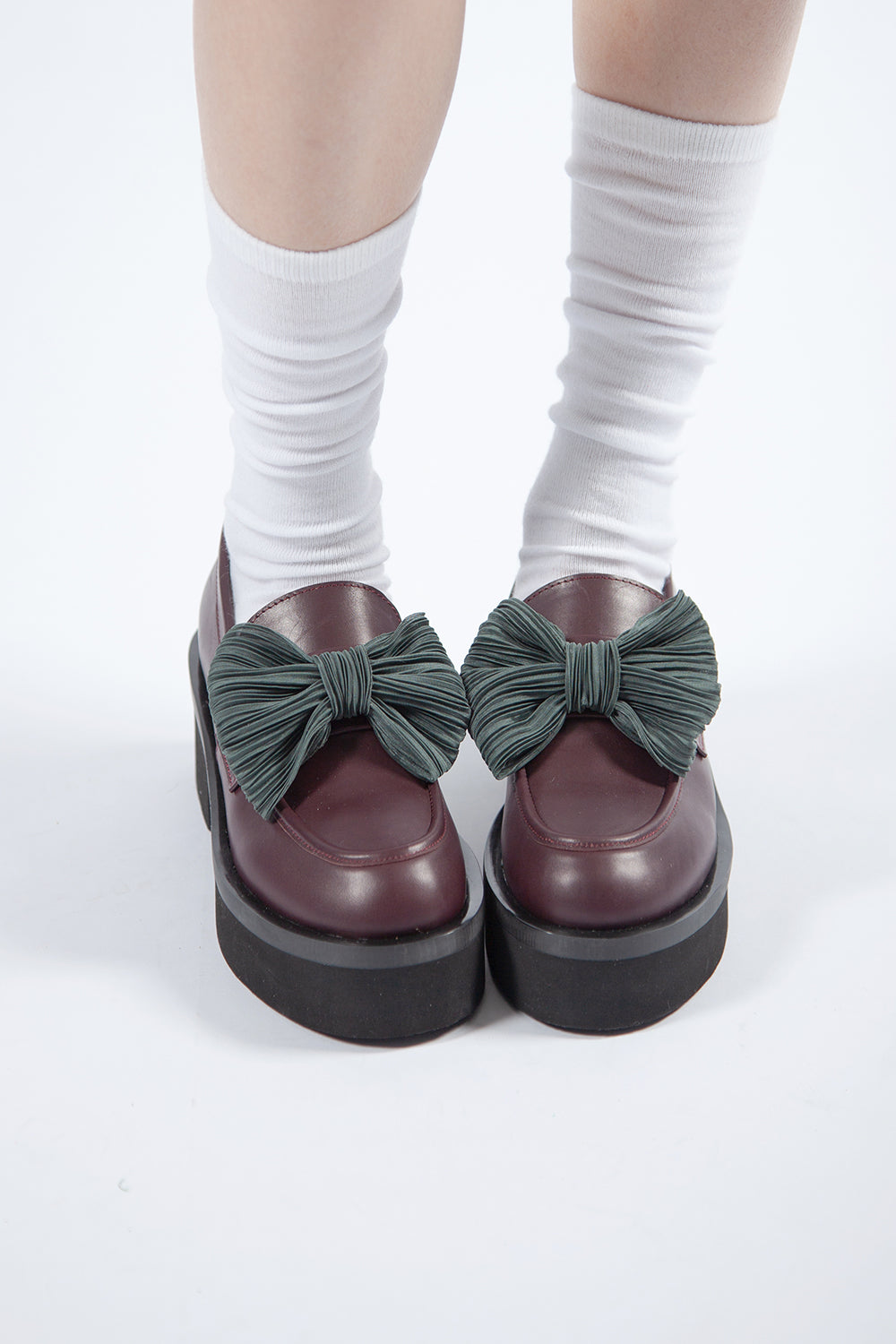 Bow Lady Loafer