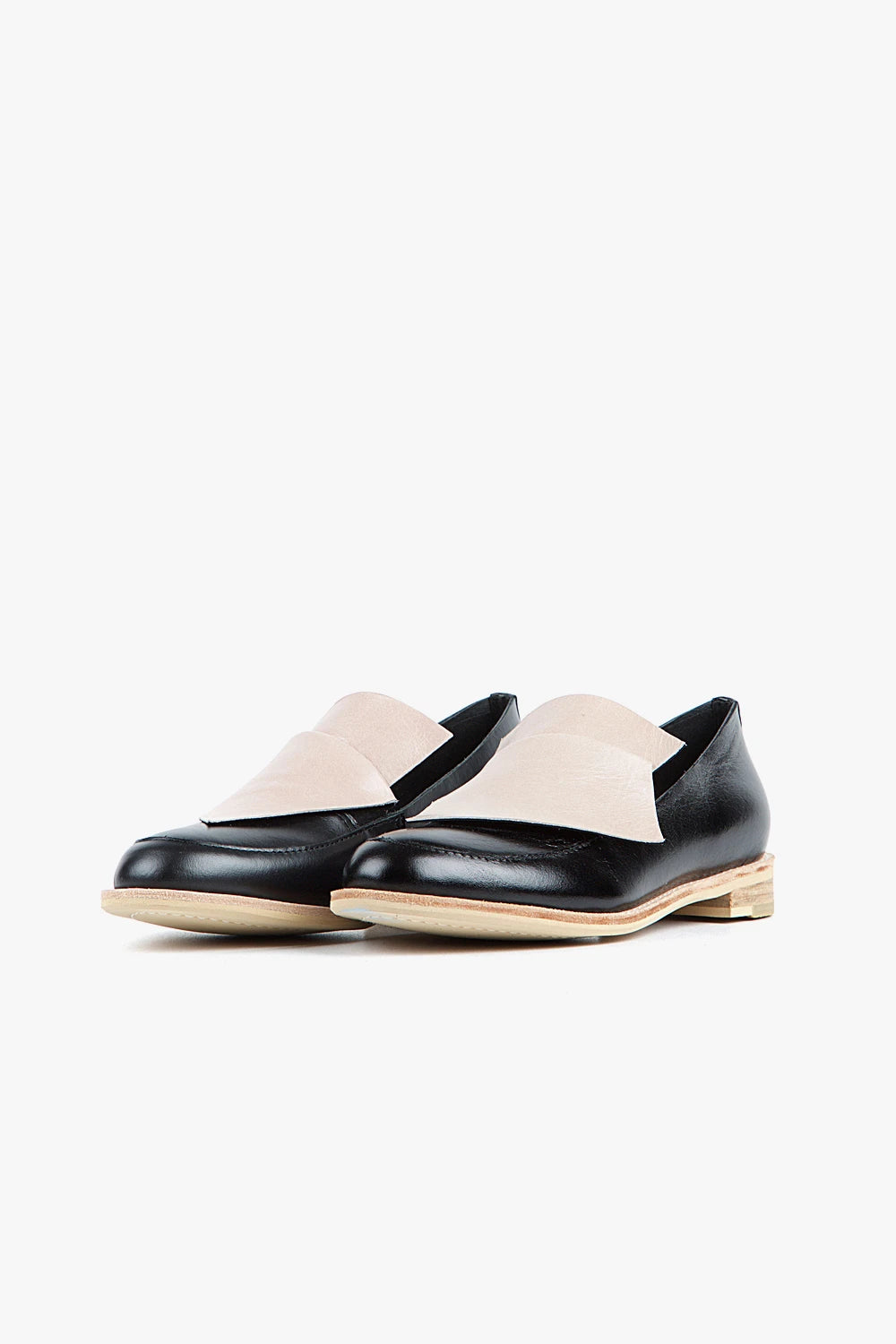 Flatbow Cowman Loafer