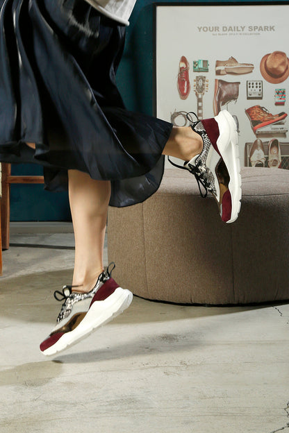 Nu Wave Fashion Sneak