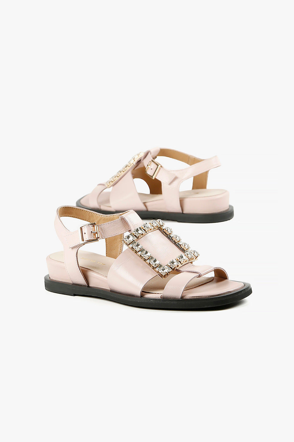 Elton Sandal