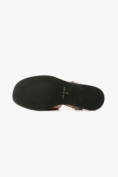 Elton Sandal