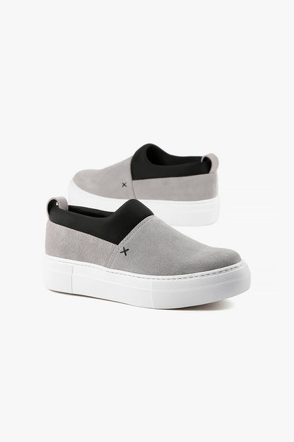 Xtra Comfy Sneak