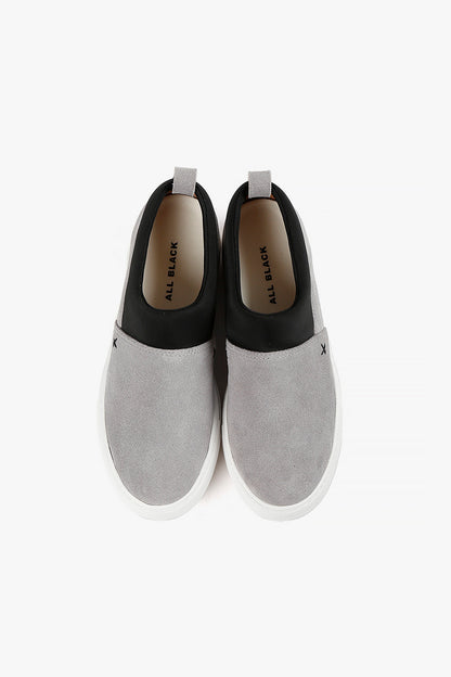 Xtra Comfy Sneak