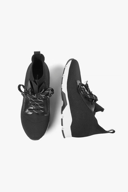 Lace Up Shootie