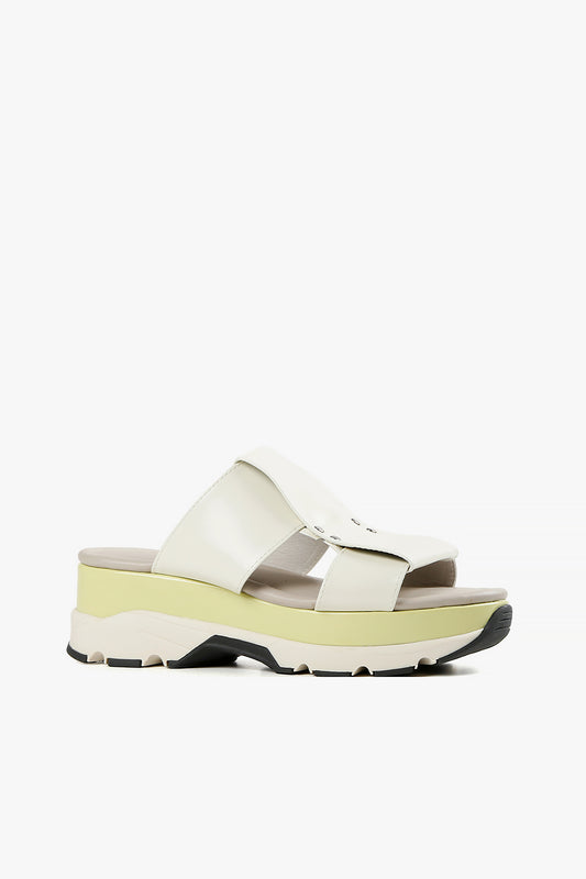 Banded Flex Mule