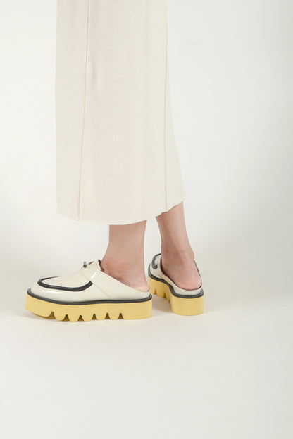 Tab Collar Round Lugg