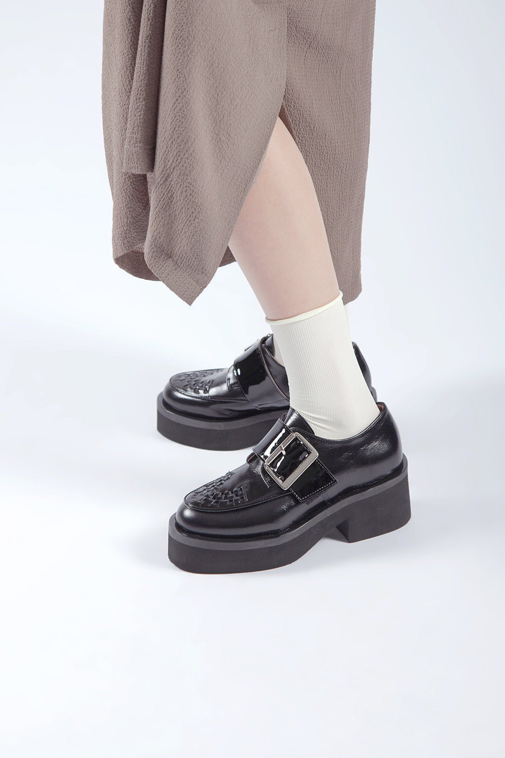 Woven Solid Lugg