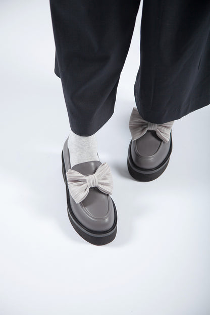 Bow Lady Loafer