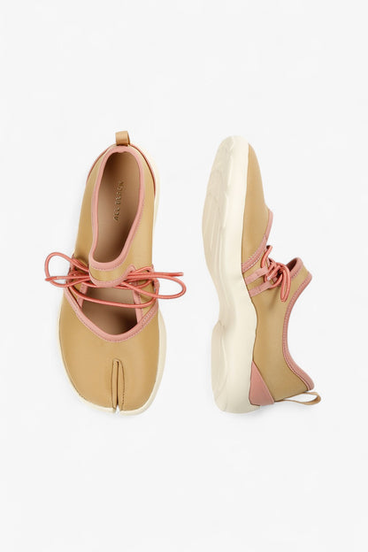 Split Toe Casual