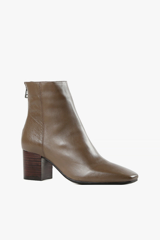 Sleek Bootie 24